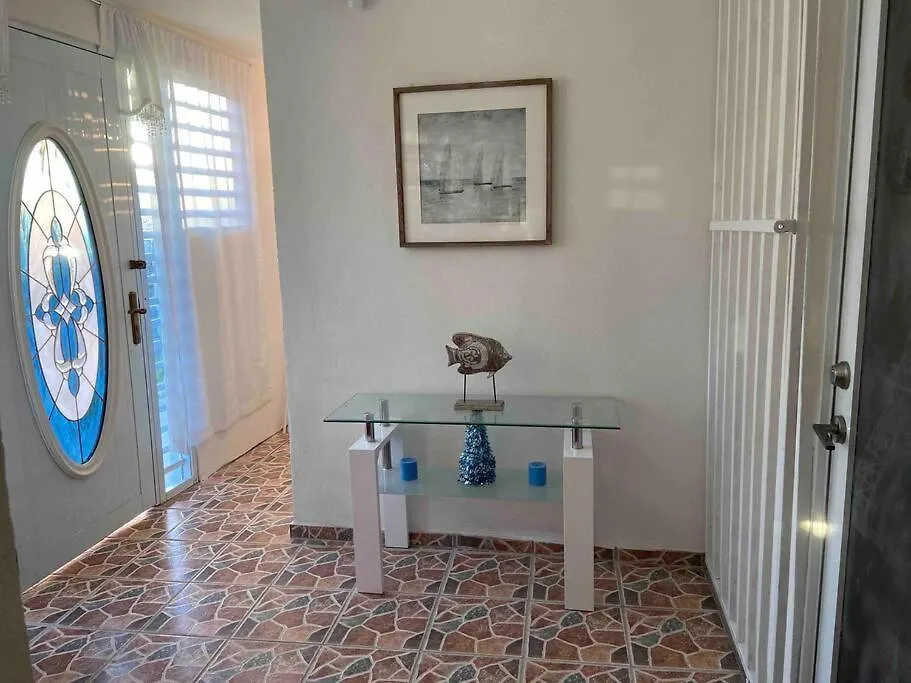 The Marina Private Room San Juan Apartman